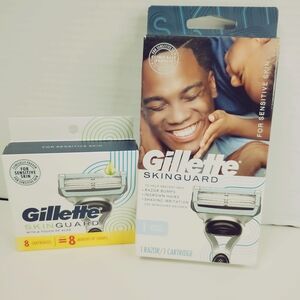 1 Gillette Skinguard Razor for Sensitive Skin - 1box 8 Cartridges